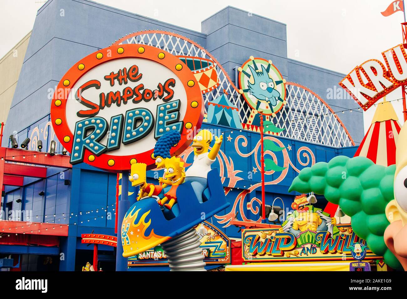 Los Angeles, Hollywood, USA - Juillet 2019 Simpsons ride dans le parc Universal Studios Banque D'Images