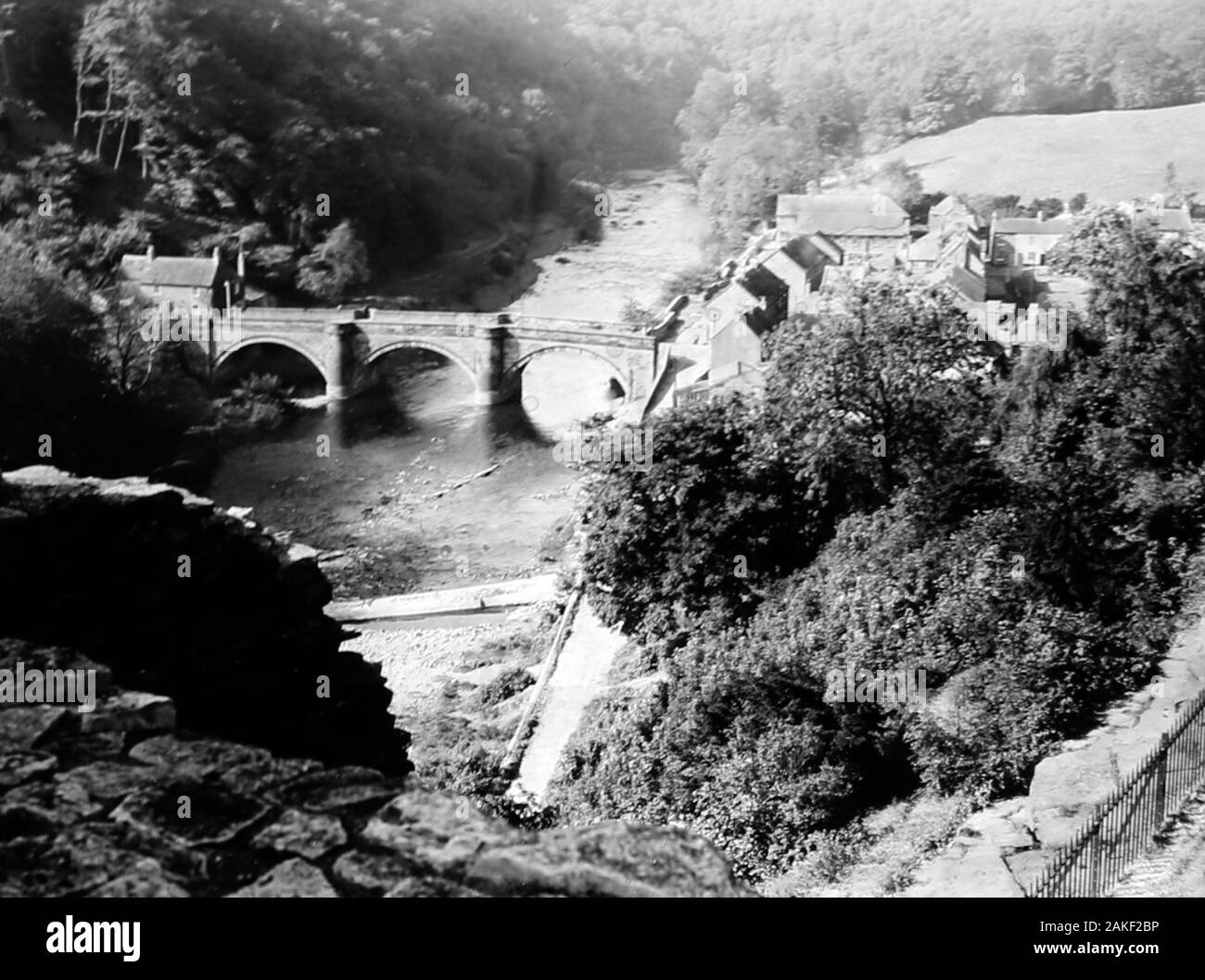 River Swale, Richmond, Yorkshire au 1940/50s Banque D'Images