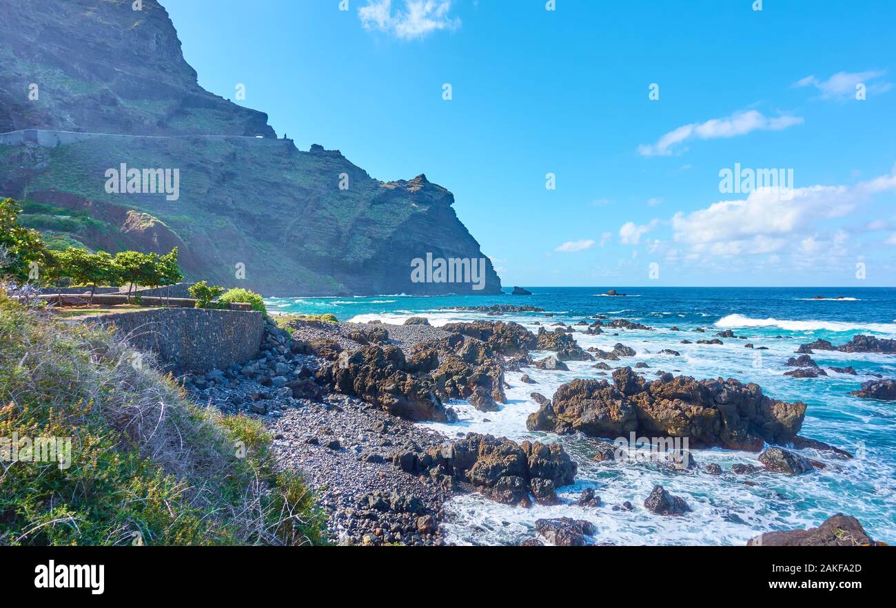 L'océan Atlantique et de la côte rocheuse dans le nord de Tenerife près de Buenavista del Norte, les Canaries - Paysage, Paysage marin Banque D'Images