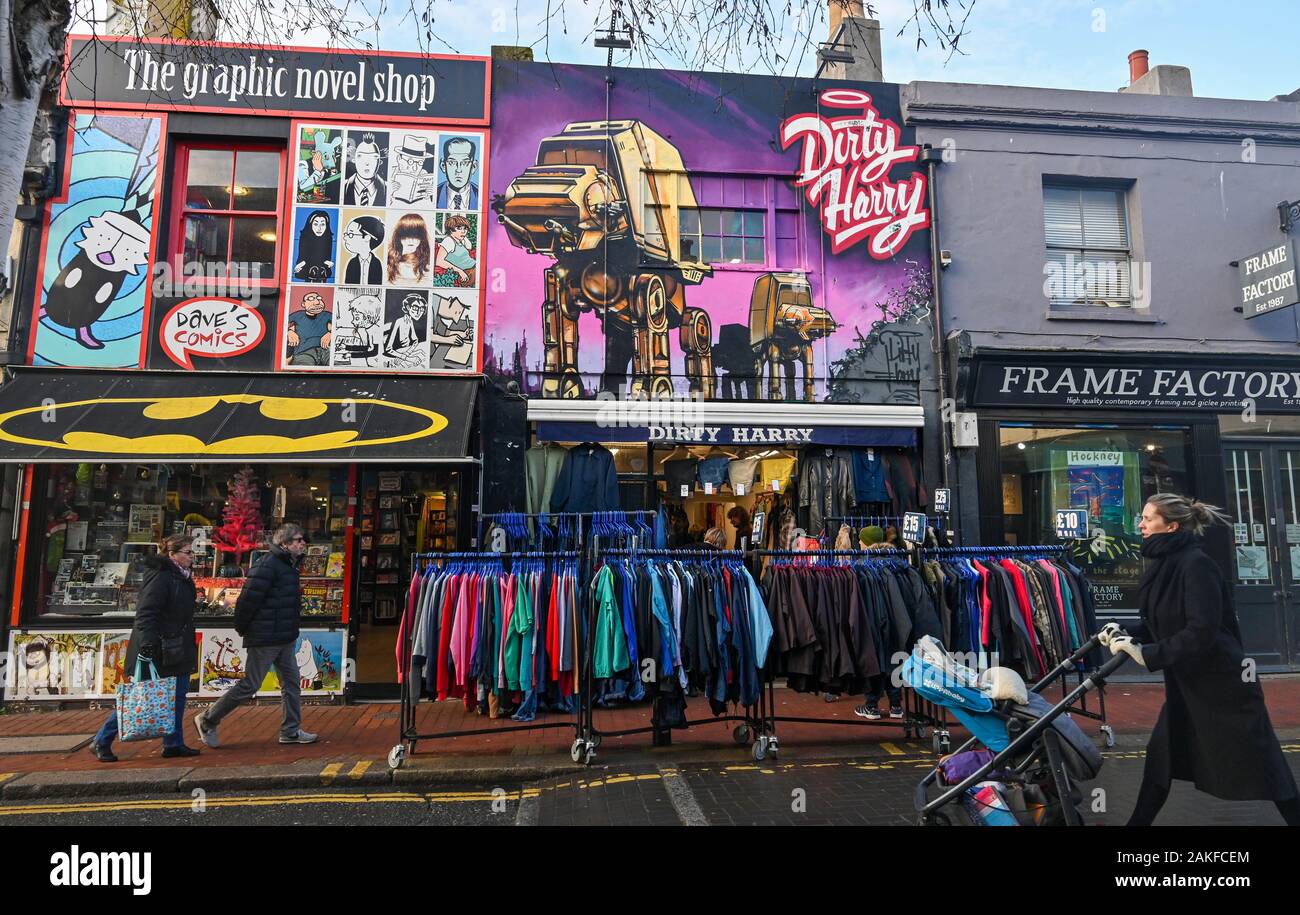 Dirty Harry fashion boutique et le roman graphique Boutique à Sydney Street Brighton qui fait partie de la région de North Laine bohème de la ville Banque D'Images