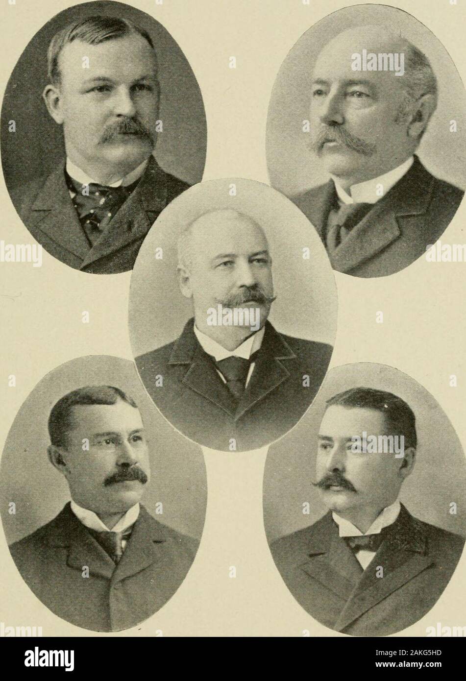 Lettre grecque hommes de Philadelphie . Stephen W. N. DanaRobert Willson S. Davis pa^e William P. Denegre. William Findlay Brown Edward L. Duer James P. BoydCharles Heebner I.-du-Durham DELTA KAPPA EPSILON LISTE Barnes, J. H., 900 Girard Bldg. Biddle, L. A.. 712 Noyer. Boyd, James P.-Rho-LafayetteCollege-59-Avocat, 3408 N.16th. Lumineux, O. P., 14 S. large. Brinton, D. G., médias, Pa. Brinton, GirardBldg Sharswood, 900. Brooks, Edward, Jr., 623 Noyer. Brown, Wm. Findlay-Rho-la-fayette College - 80- Attorneyat Droit, 501, Bldg Drexel -Chestnut Hill. Bushnell, Joseph, fils-psi Omega-Troy Institute-7 Banque D'Images