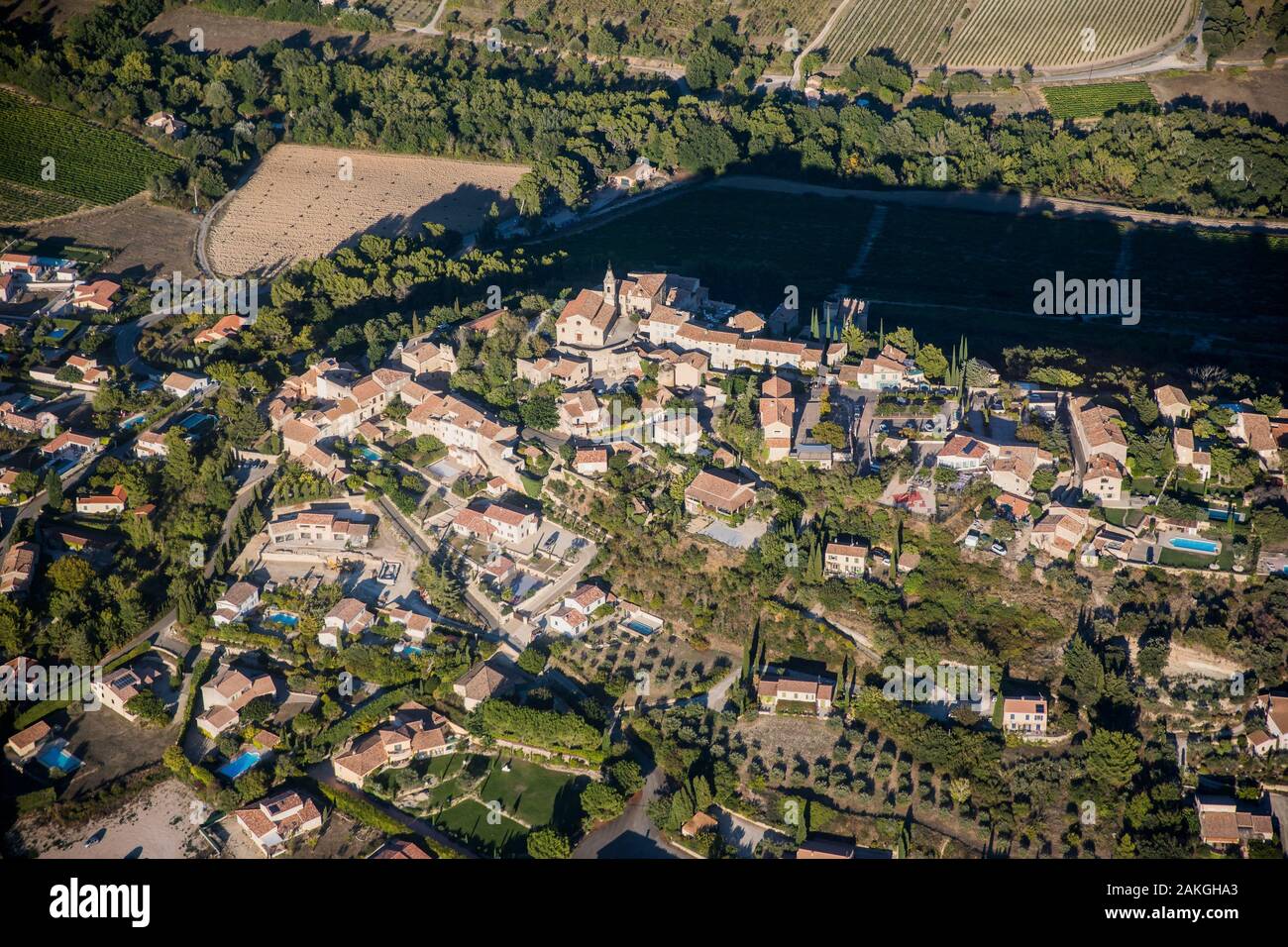 La France, Vaucluse, Le Barroux, le château au 16ème siècle (vue aérienne) Banque D'Images