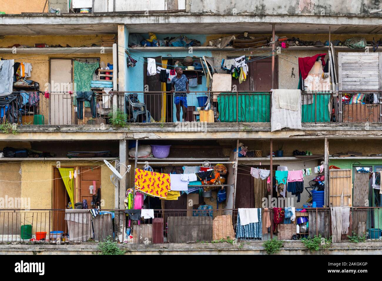 Côte d'Ivoire, Abidjan, Treichville zone de marché, la façade de l'immeuble Banque D'Images