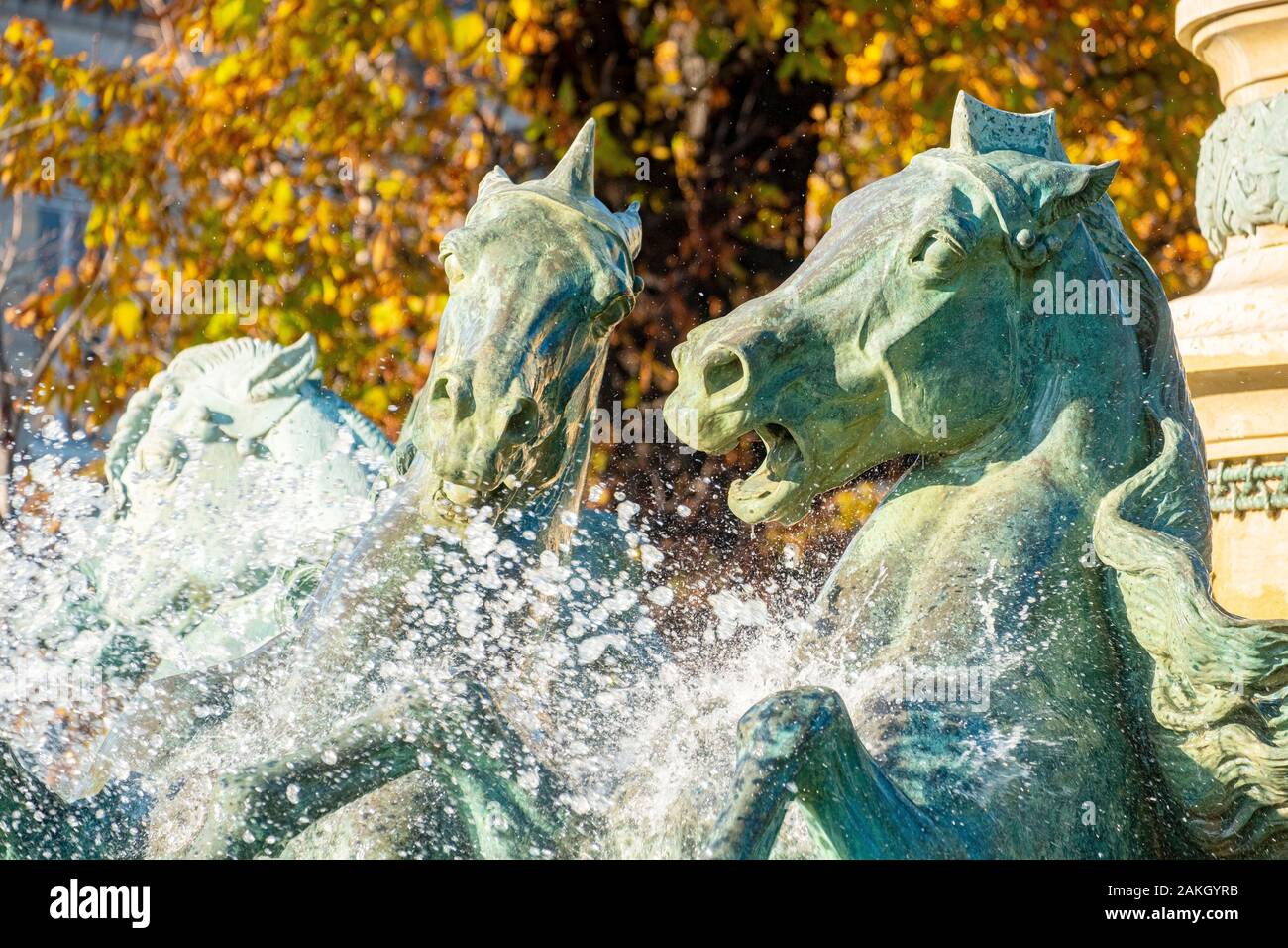 France, Paris, jardin des grands explorateurs de la fontaine Carpeaux ou fontaine des Quatre parties du monde Banque D'Images