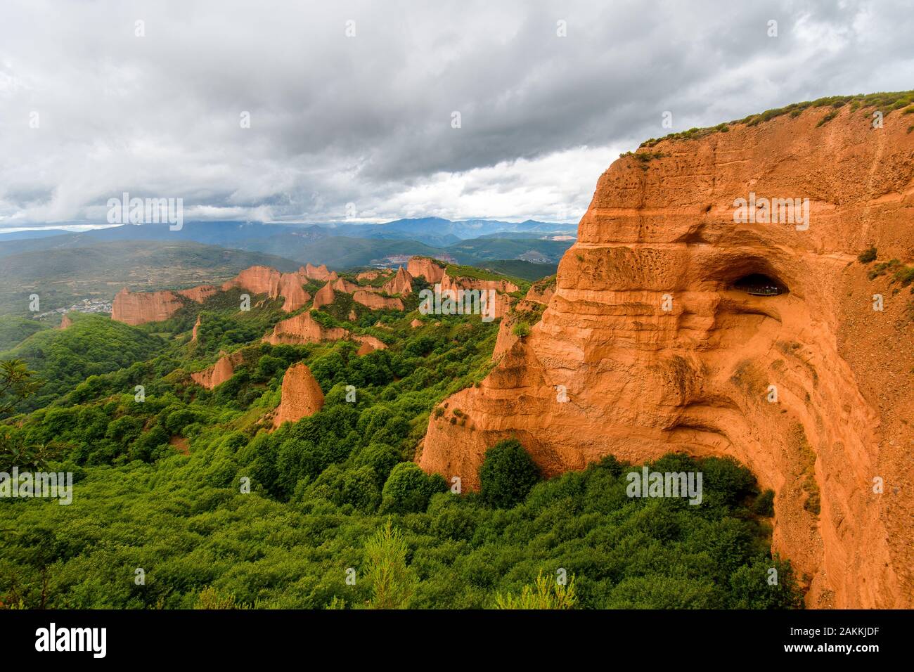 Vue sur Las Medulas - site historique romain d'extraction d'or près de Ponferrada, Espagne. Banque D'Images