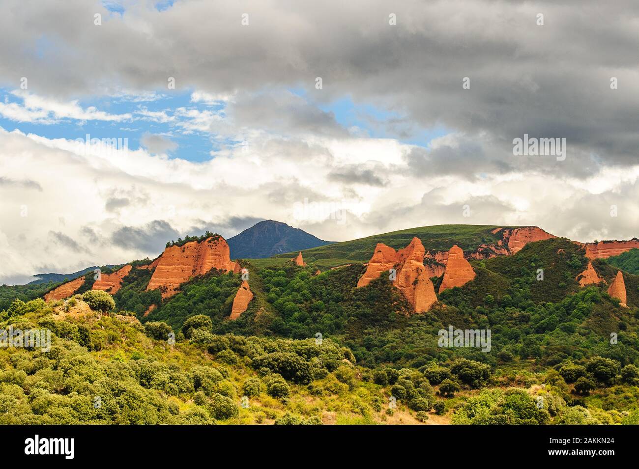 Vue sur Las Medulas - site historique romain d'extraction d'or près de Ponferrada, Espagne. Banque D'Images