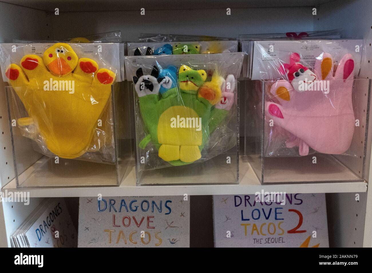 Gants de bain en tissu éponge « Bath Time Buddies » vendus à la boutique de cadeaux du musée Albuquerque, au Nouveau-Mexique Banque D'Images