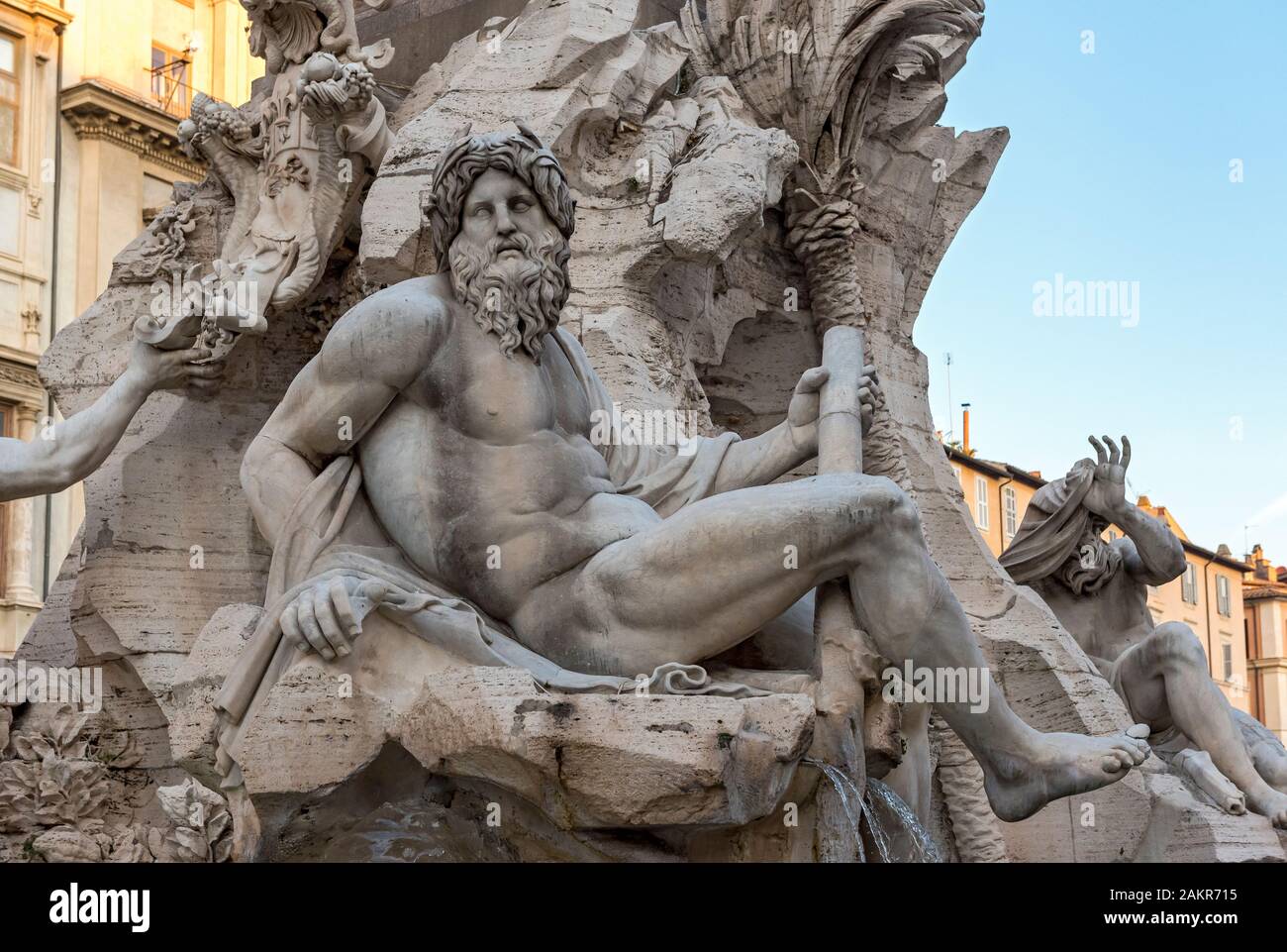 Sculpture représentant Gange à Fontaine des Quatre Fleuves (Fontana dei Quattro Fiumi), Piazza Navona, Rome, Italie Banque D'Images