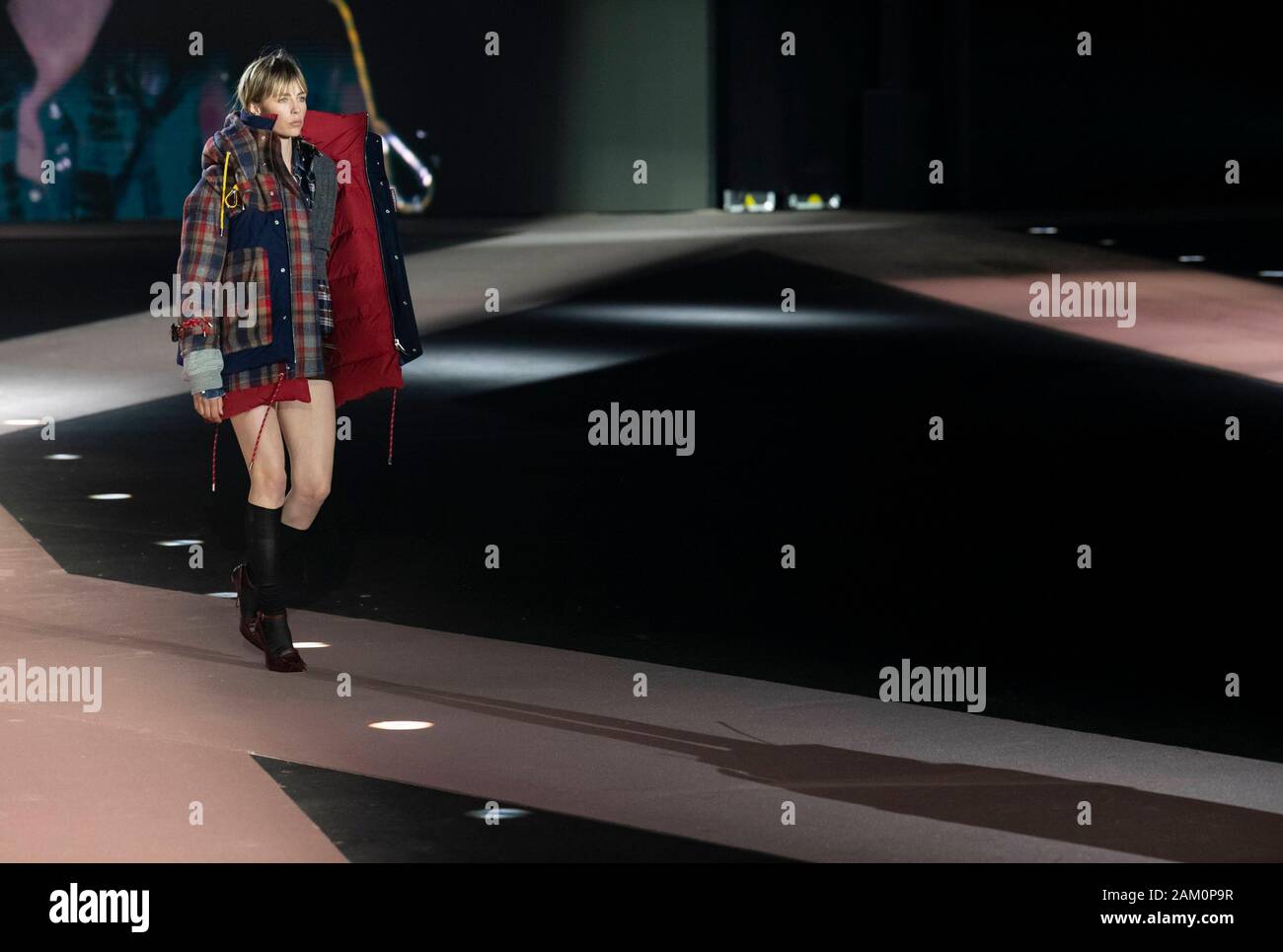 Milano, Italie. 10 janvier, 2020. DSQUARED2 Automne/Hiver 2020/2021 de piste à Milan Fashion Week d'hommes Janvier 2020 - Milan, Italie 10/01/2020 | Crédit dans le monde entier d'utilisation : dpa/Alamy Live News Banque D'Images