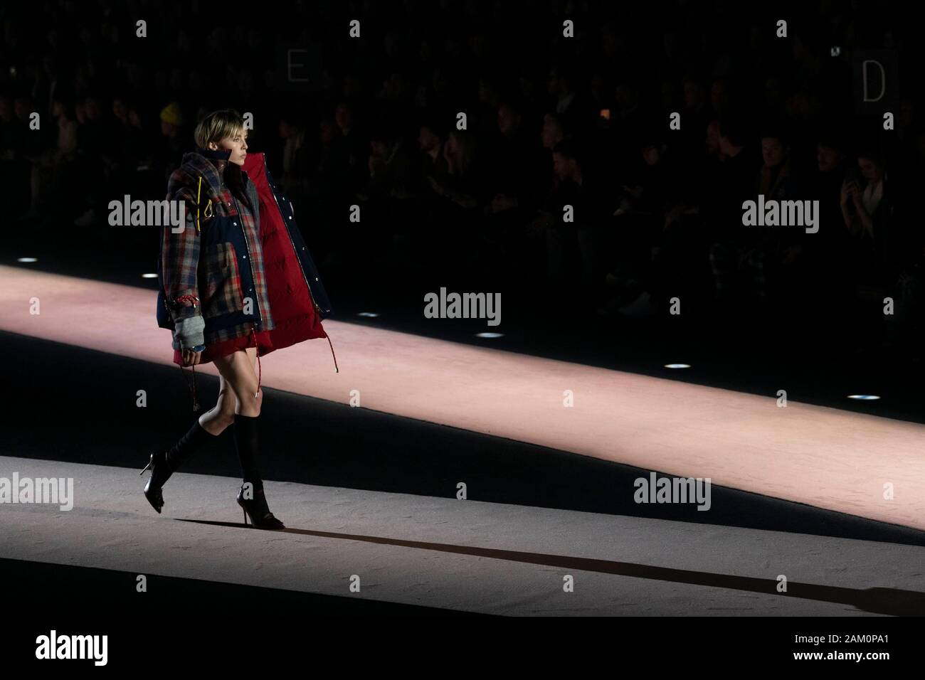 Milano, Italie. 10 janvier, 2020. DSQUARED2 Automne/Hiver 2020/2021 de piste à Milan Fashion Week d'hommes Janvier 2020 - Milan, Italie 10/01/2020 | Crédit dans le monde entier d'utilisation : dpa/Alamy Live News Banque D'Images