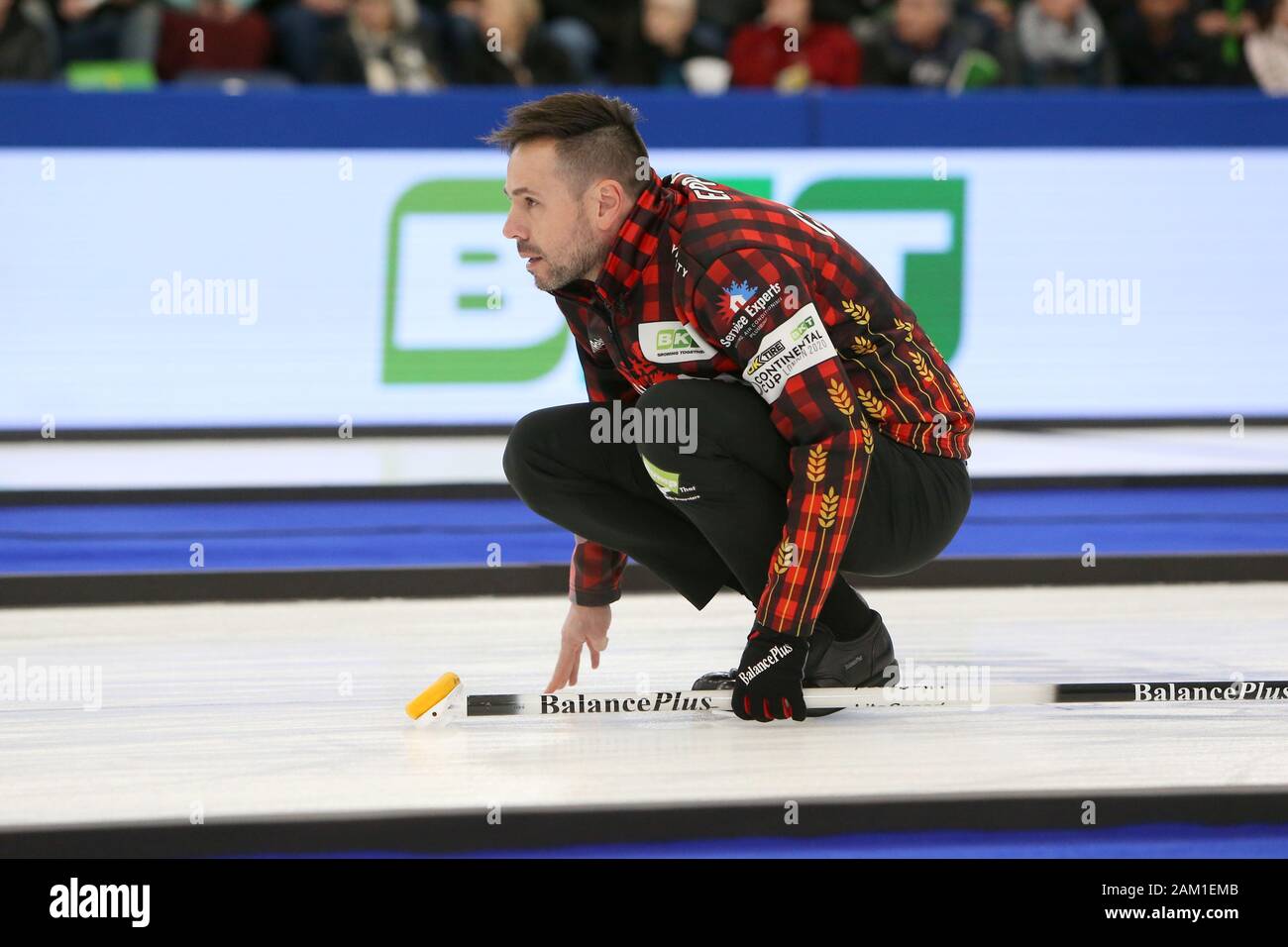 London, Ontario, Canada. 10 janvier, 2020. Deux jours de jeu et 6 nulles sont officiellement dans les livres. Il semble que les Européens sont trop pour Équipe Canada de prendre un 13-5 du plomb. Il y a encore beaucoup de gauche de curling comme première équipe à 30,5 points gagne. Équipe Canada John Epping, de Toronto (Ontario) fait partie de l'équipe de panne / Crédit : Luc Durda/Alamy Live News Banque D'Images