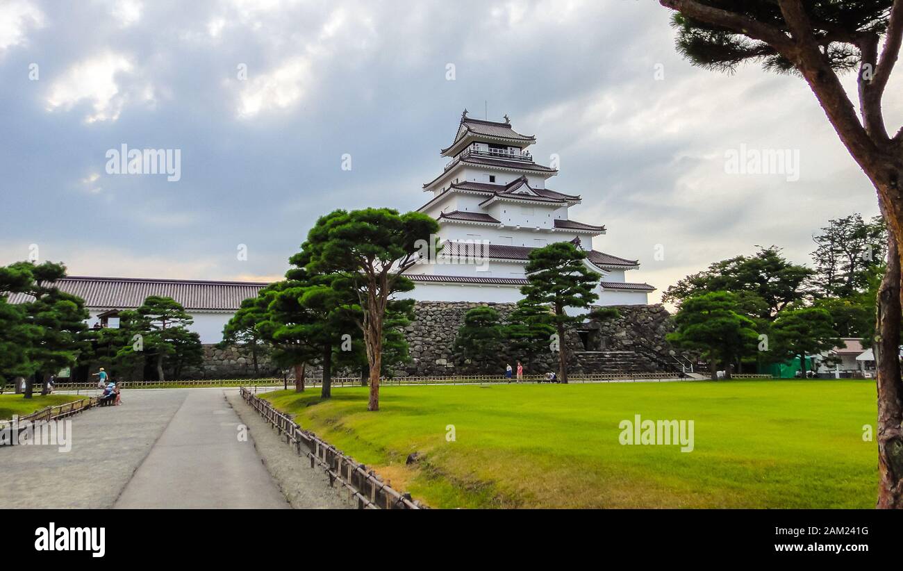 Château D'Aizu-Wakamatsu, Alias Château De Tsuruga. Une réplique concrète d'un château japonais traditionnel, au centre de la ville d'Aizuwakamatsu, à Fukushi Banque D'Images