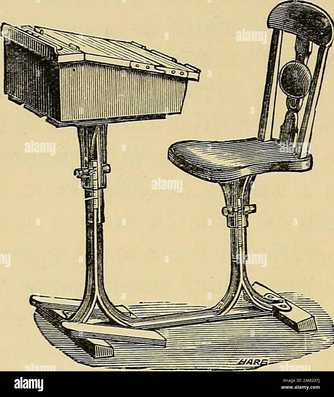 Le traitement de la déviation de la colonne vertébrale latérale : avec l'annexe donnant une analyse de 1000 cas traités consécutifs par la posture et l'exercice exclusivement, sans appui mécanique . en face du patient. (Voir page 3 pour de plus amples commentaires sur l'écriture.) Le Glendenningadjustable 24 école moderne et le siège, fabriqués par l'école du nord de l'Angleterre, ameublement Co.(Darlington agent London M. Thomas Ison, 101, Hampstead Road,N.W.), sera trouvé le plus bénéfique pour les patients d'âge scolaire, et même pour beaucoup d'adultes qui ont beaucoup faire writingto. L'avantage de cette technique est que, bien qu'fbrwriting Banque D'Images