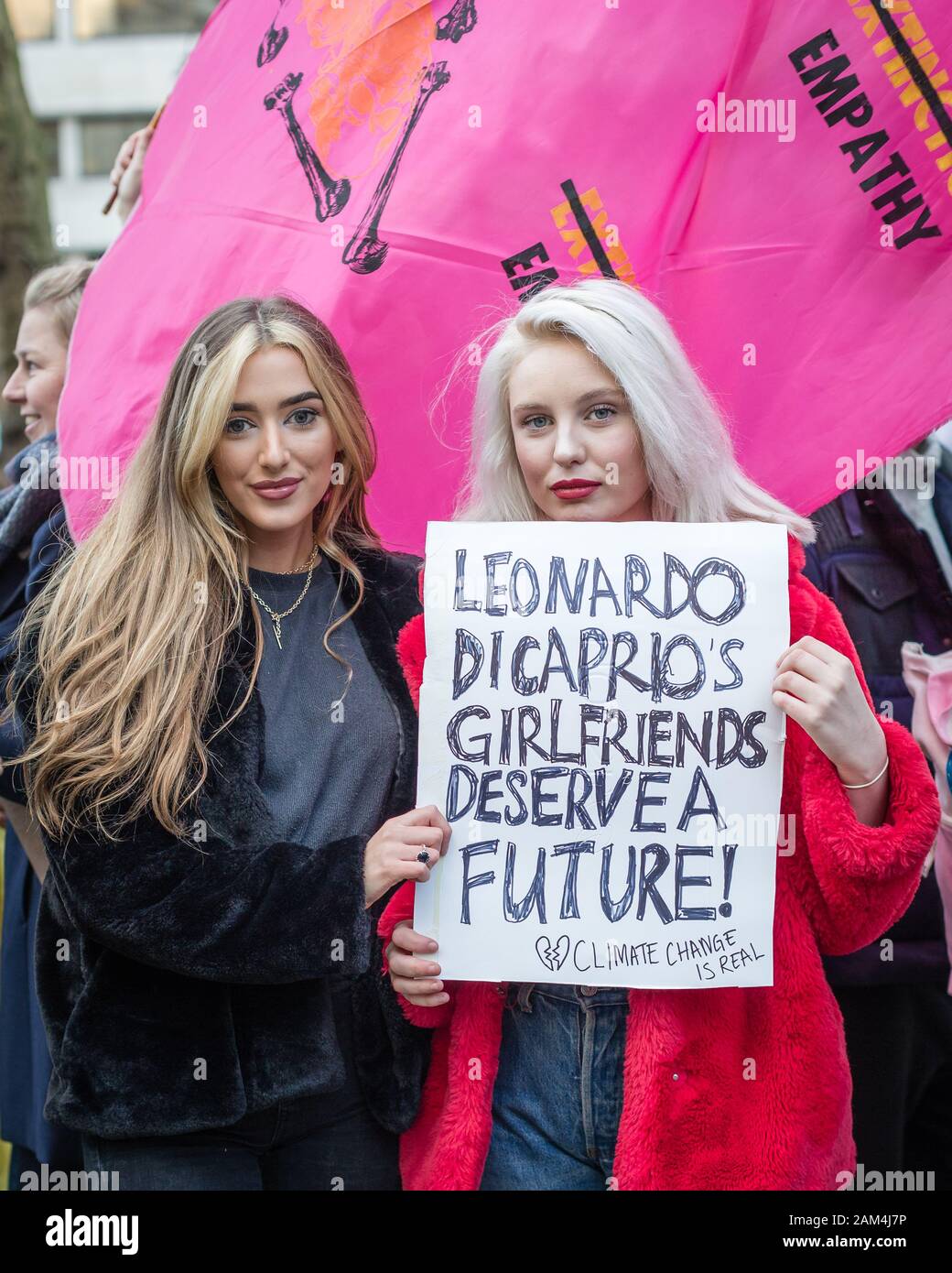 Rébellion Extinction protester à Londres à l'égard des changements climatiques entraînant de graves feux de brousse sauvage en Australie. Banque D'Images