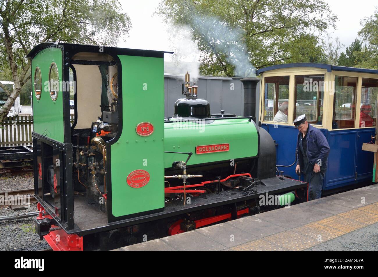 Dolbadarn, moteur à vapeur, construit à Leeds par le moteur Hunslet Co.,Ltd No.1430 - 1922. Llanberis Lake Railway. ; Pays de Galles ; Royaume-Uni ; Royaume-Uni ; l'Europe. Banque D'Images