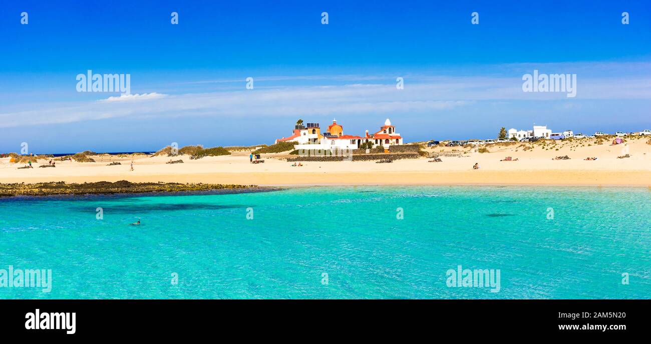 Belle plage de la Chonca, El Cotillo, île de Fuerteventura, Espagne Banque D'Images