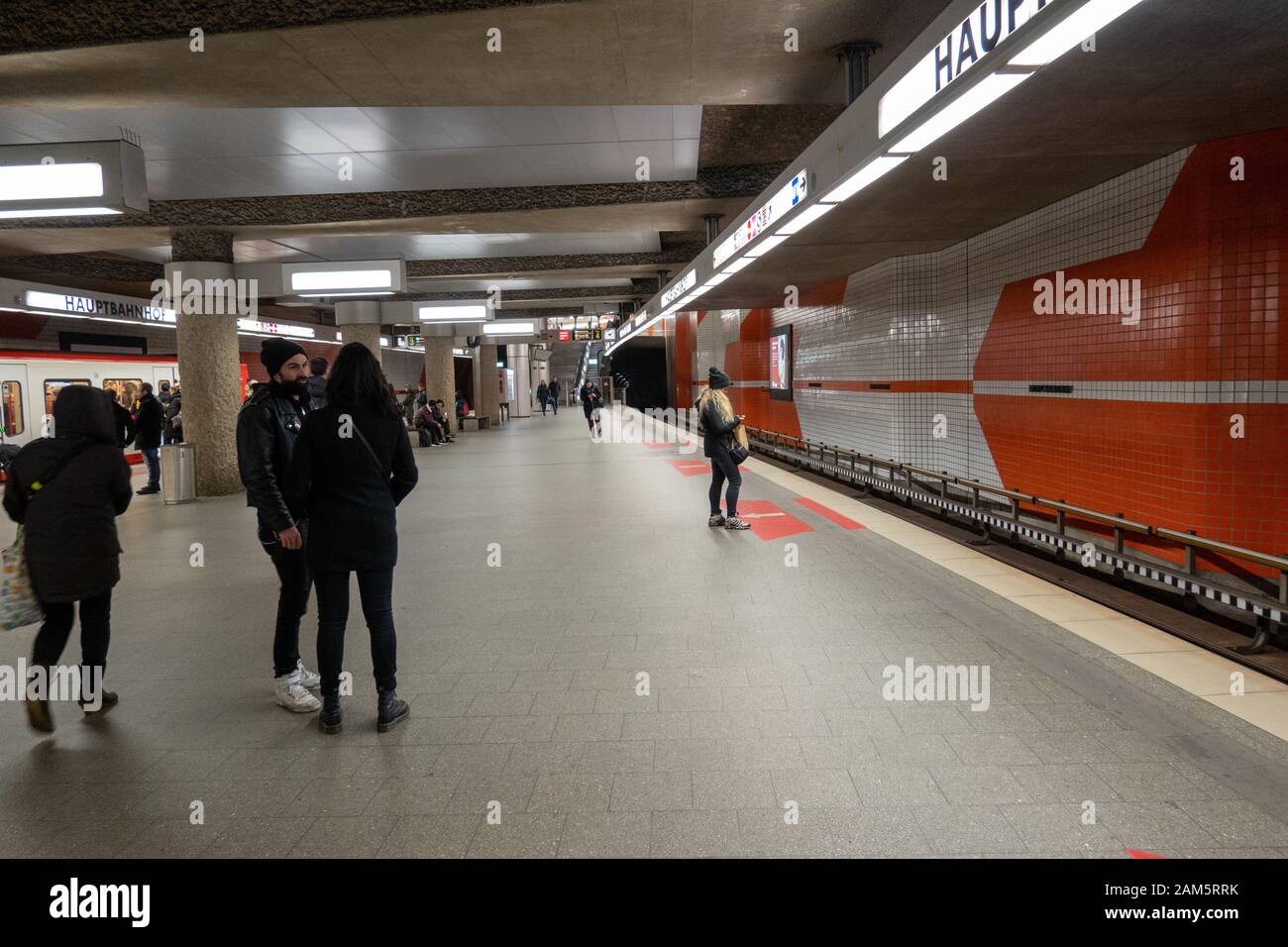La station de métro de Nuremberg - U-Bahn Banque D'Images