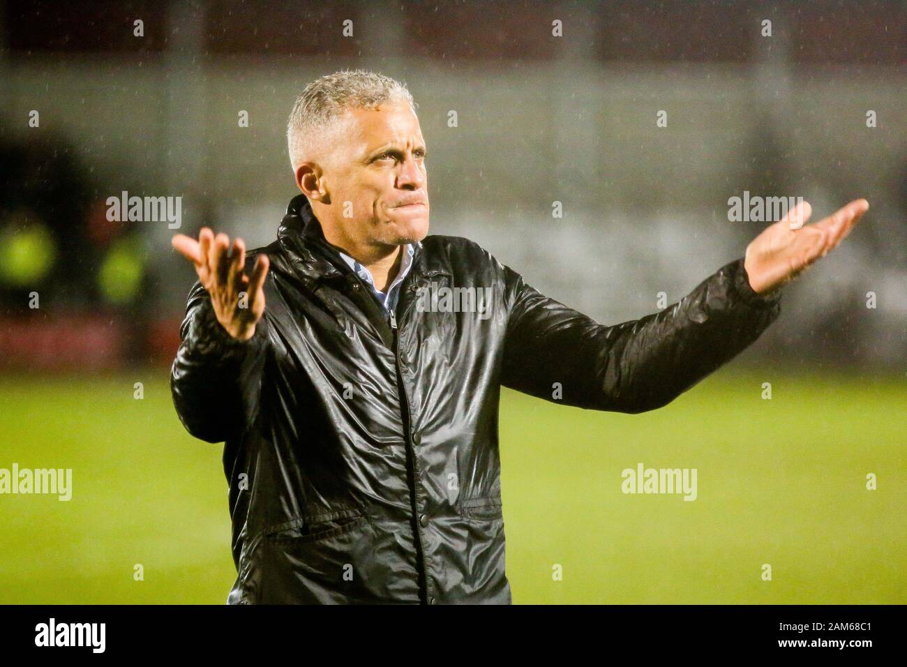 Salford, Royaume-Uni. 11Th Jan, 2020. SALFORD, ANGLETERRE - 11 janvier Northampton Town FC manager Keith Curle célèbre après le coup de sifflet final lors de la Sky Ligue 2 pari match entre la ville de Salford et Northampton Town à Moor Lane, Salford le samedi 11 janvier 2020. (Crédit : Tim Markland | MI News) Credit : MI News & Sport /Alamy Live News Banque D'Images