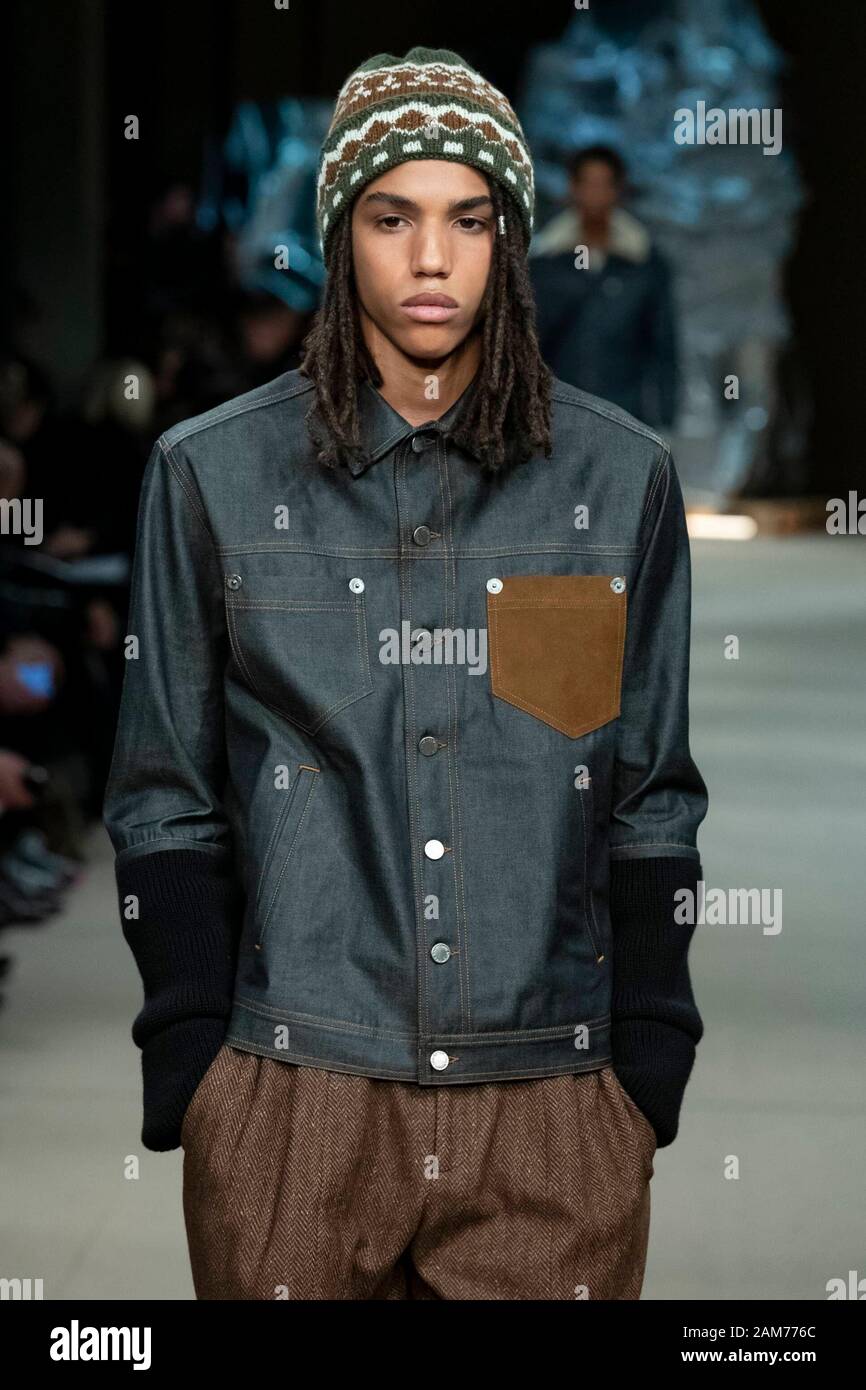 Milan, Italie. 11Th Jan, 2020. NEIL BARRETT Automne/Hiver 2020/2021 de piste à Milan Fashion Week d'hommes Janvier 2020 - Milan, Italie 11/01/2020 | Crédit dans le monde entier d'utilisation : dpa/Alamy Live News Banque D'Images