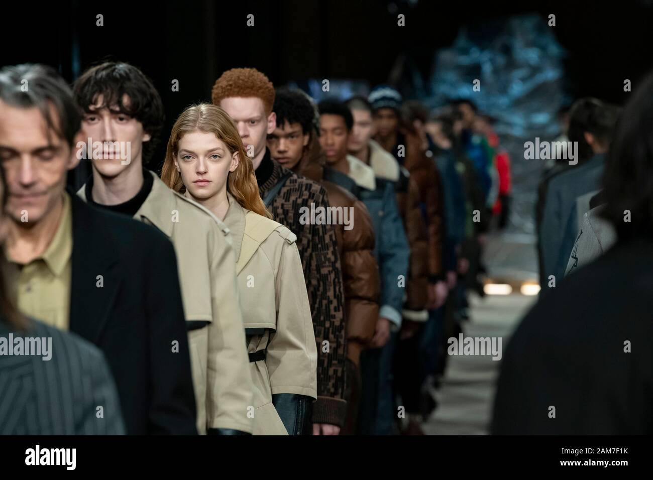 Milan, Italie. 11Th Jan, 2020. NEIL BARRETT Automne/Hiver 2020/2021 de piste à Milan Fashion Week d'hommes Janvier 2020 - Milan, Italie 11/01/2020 | Crédit dans le monde entier d'utilisation : dpa/Alamy Live News Banque D'Images