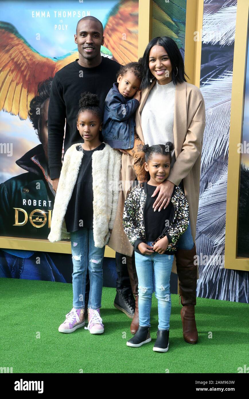 11 janvier 2020 - Westwood, Californie - Lizzy Mathis, Isa Rahman et les enfants. La première de Universal Pictures Dolittle tenue au Regency Village Theatre. Crédit photo : FS/AdMedia Banque D'Images