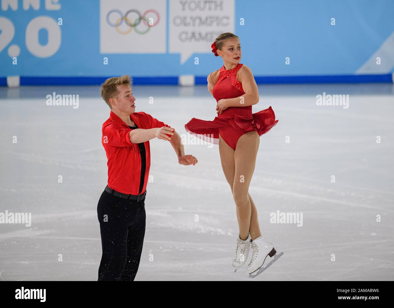 LAUSANNE, SUISSE. 12 janvier 2020. NESTEROVA Sofiia / DARENSKYI Artem (UKR) participer au patinage en couple - patinage gratuit lors des Jeux Olympiques de la Jeunesse de Lausanne 2020 à la patinoire de Lausanne le dimanche 12 janvier 2020. LAUSANNE, SUISSE. Crédit: Taka G Wu/Alay Live News Banque D'Images