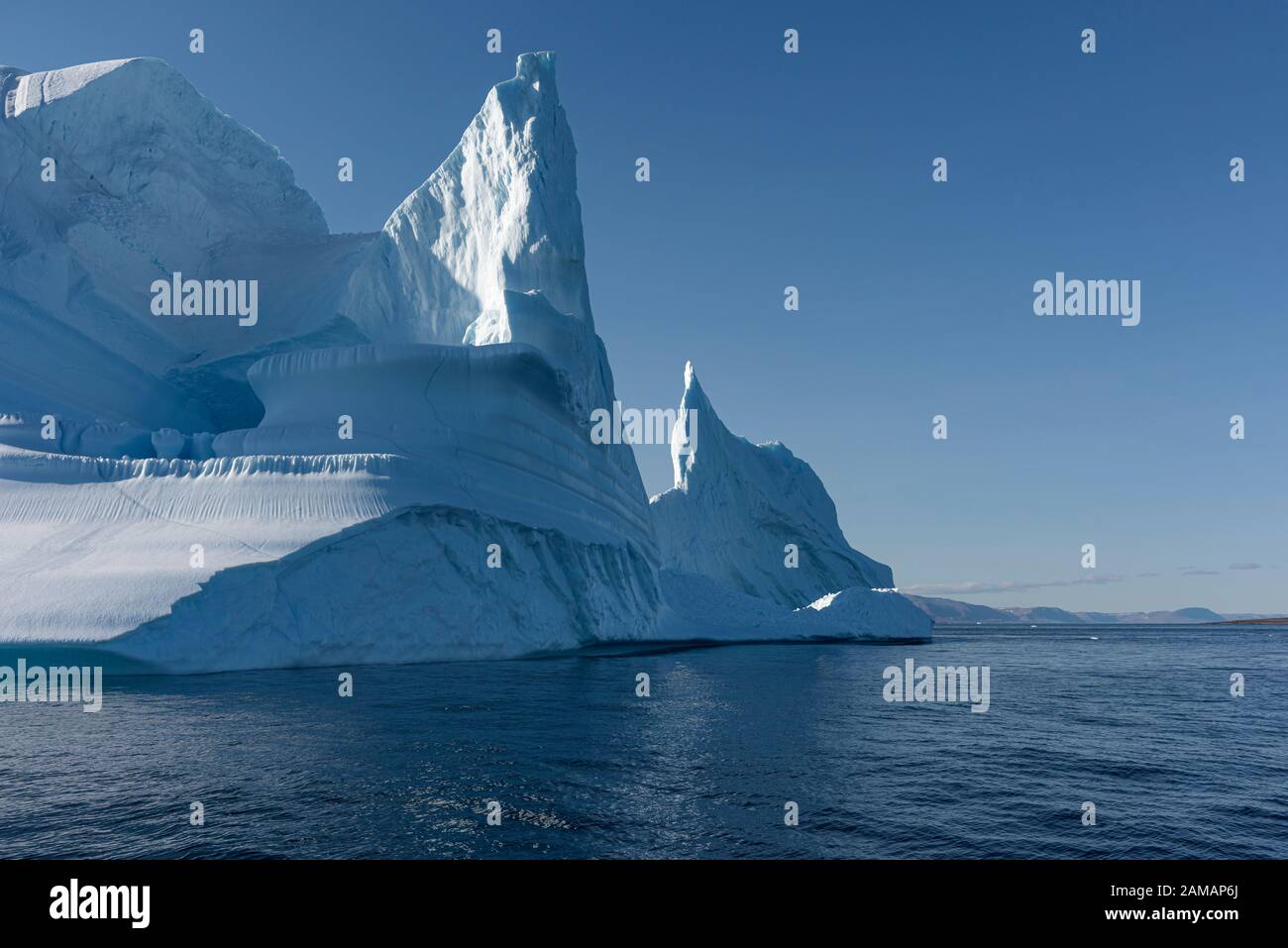 Icebergs À La Hâte Fjord, Scoresby Sound, Est Du Groenland Banque D'Images