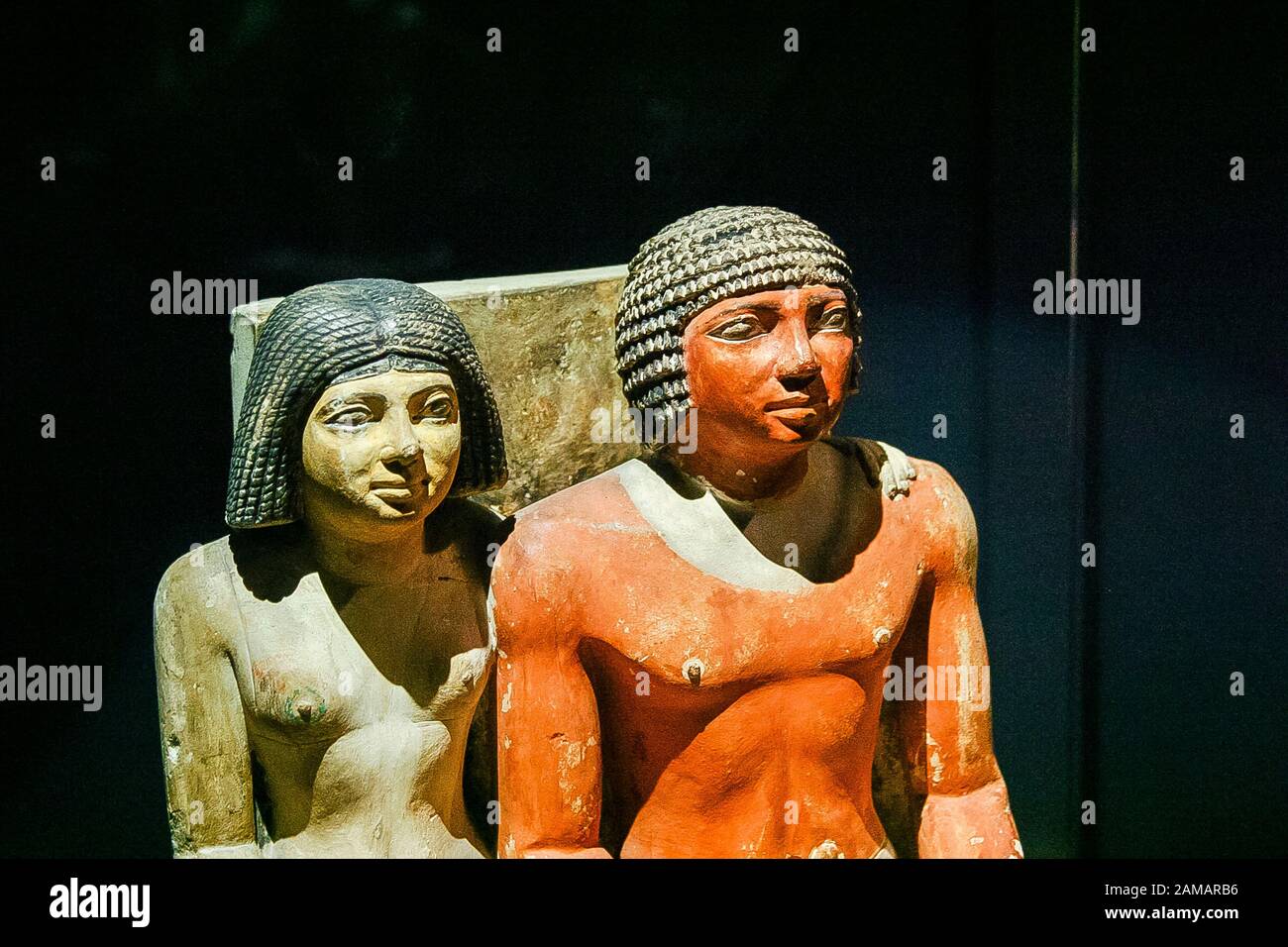 Egypte, Alexandrie, Musée National, Meshka et sa femme, calcaire, ancien Royaume. Banque D'Images