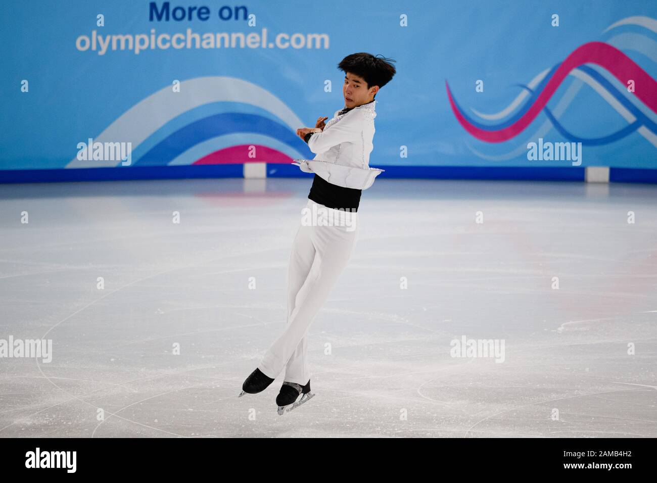 LAUSANNE, SUISSE. 12 janvier 2020. Cha Younghyun (KOR) est en compétition pour le patinage gratuit des hommes lors des Jeux Olympiques de la Jeunesse de Lausanne 2020 à la patinoire de Lausanne le dimanche 12 janvier 2020. LAUSANNE, SUISSE. Crédit: Taka G Wu/Alay Live News Banque D'Images