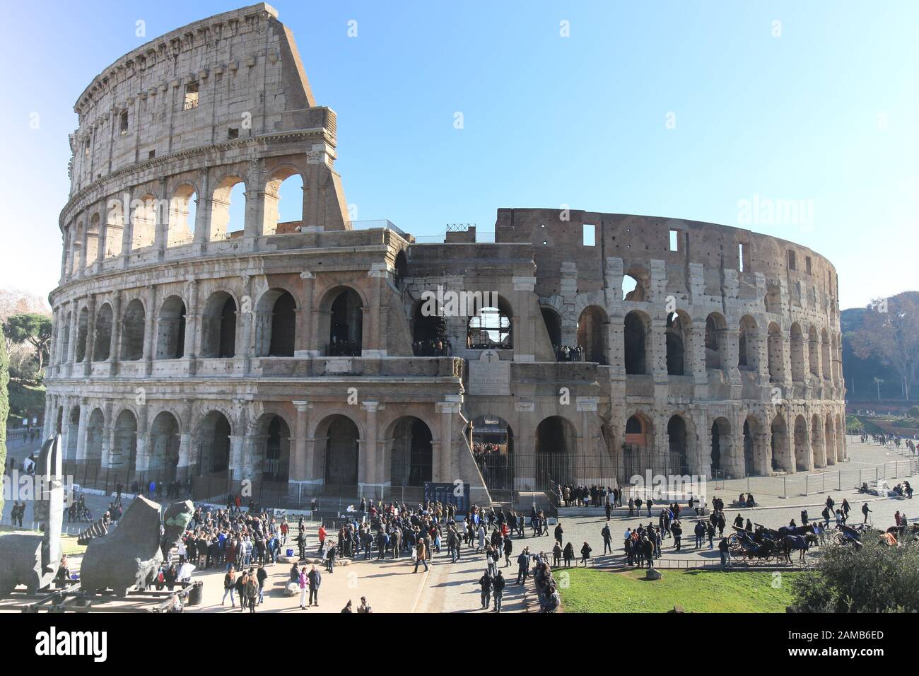 Vue sur le Colisée à Rome, Italie Banque D'Images