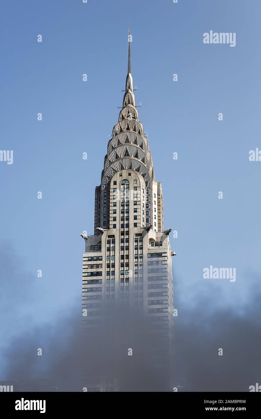 New YORK, États-Unis - 26 AOÛT 2017 : vue sur le Chrysler Building à New York City. C'est le bâtiment en brique le plus haut au monde avec un cadre en acier, com Banque D'Images