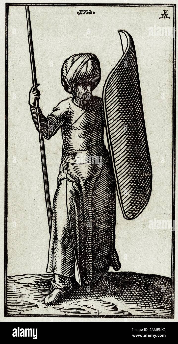 L'histoire de l'Empire ottoman. Un soldat porte un turban, tenant un grand bouclier incurvé dans sa main gauche et penchant sur la lance dans son han droit Banque D'Images