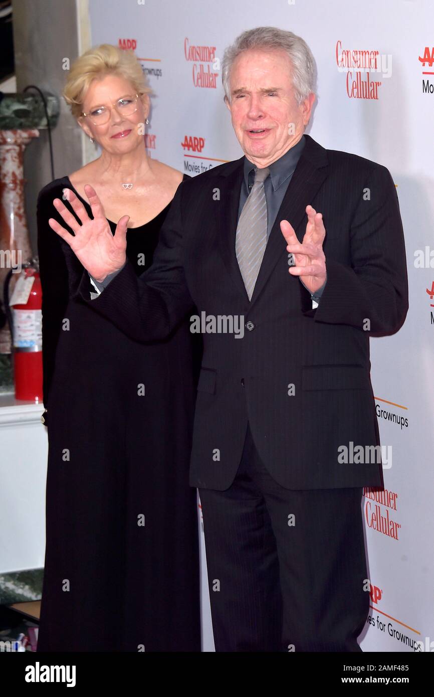 Annette Bening avec son mari Warren Beatty au 19ème Cinéma pour Grownups Awards à l'hôtel Beverly Wilshire. Beverly Hills, 11 janvier 2020 | utilisation dans le monde entier Banque D'Images