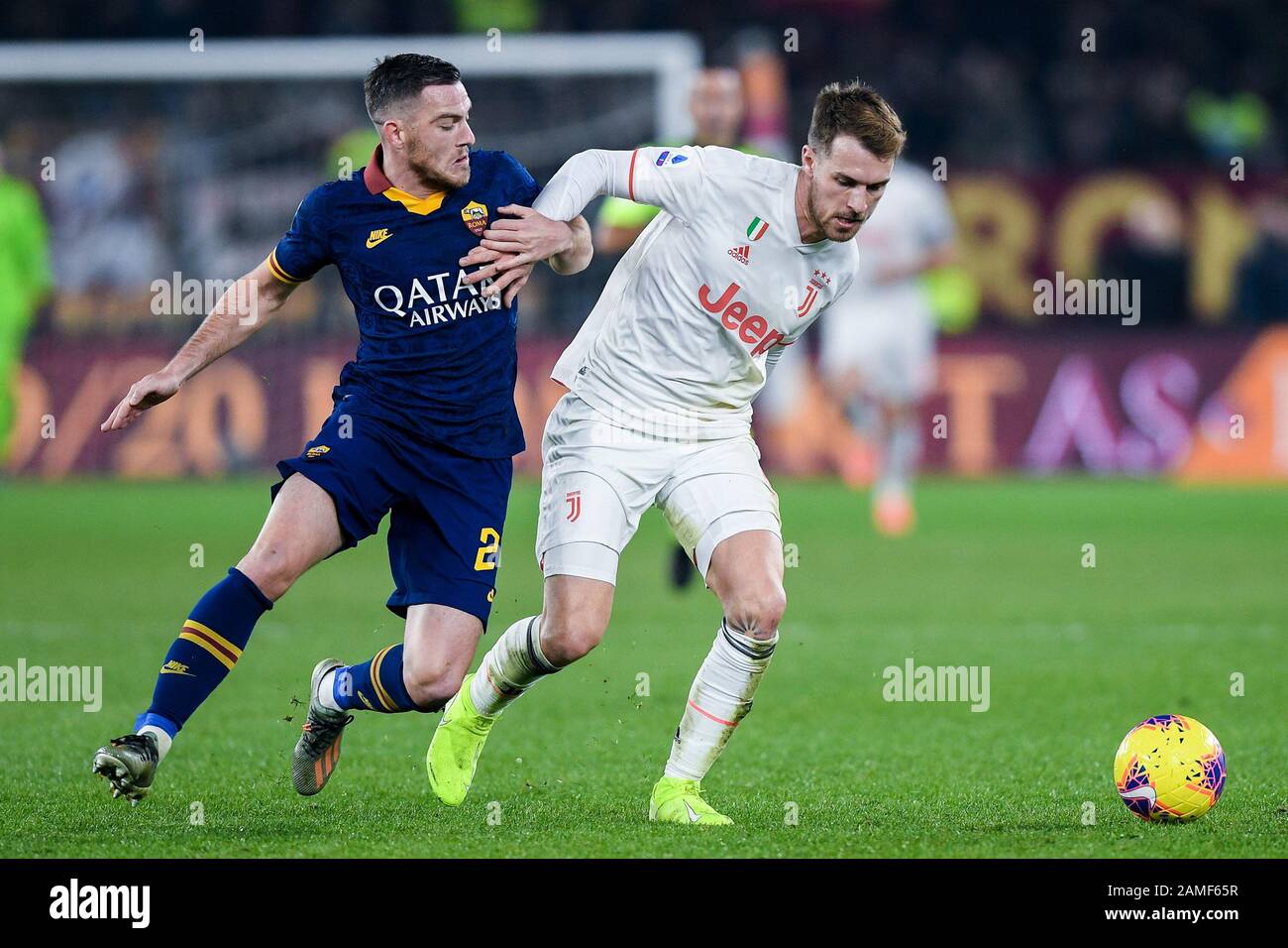 Rome, Italie. 12 janvier 2020. Le 12 janvier 2020, Aaron Ramsey, de Juventus, conteste la Jordanie Veretout D'AS Roma lors du match de Serie entre Roma et Juventus à Stadio Olimpico, Rome, Italie. Photo De Giuseppe Maffia. Crédit: Uk Sports Pics Ltd/Alay Live News Banque D'Images