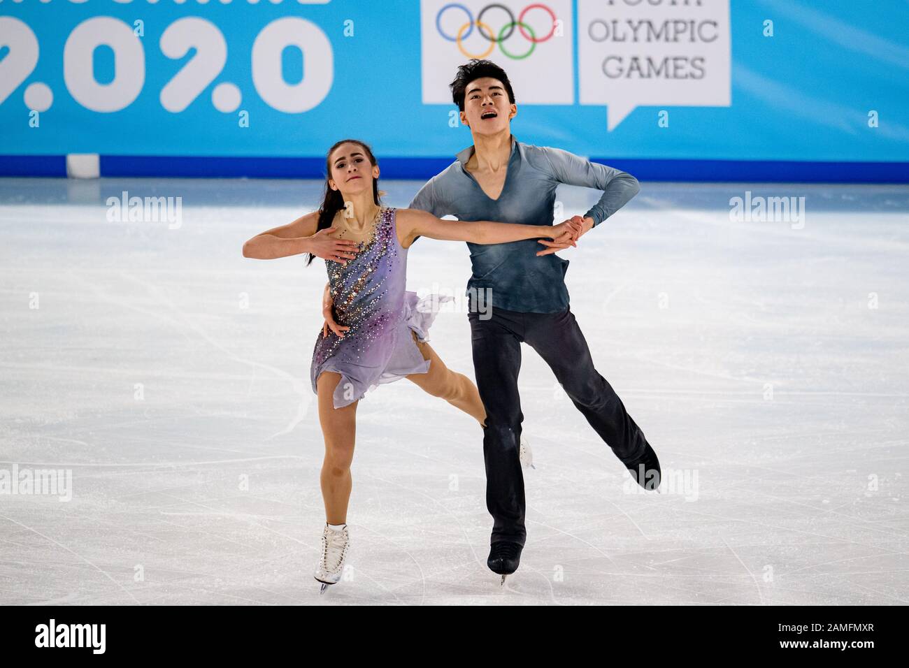 Lausanne, Suisse. 13 janvier 2020. WOLFKOSTIN Katarina / CHEN Jeffrey (Etats-Unis) participer à la danse libre de patinage artistique danse sur glace pendant les Jeux Olympiques de la Jeunesse de Lausanne 2020 à l'Arène Vaudoise le lundi 13 janvier 2020. Lausanne, Suisse. Crédit: Taka G Wu/Alay Live News Banque D'Images