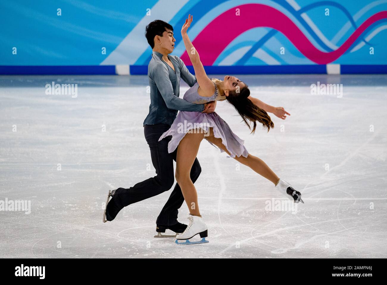 Lausanne, Suisse. 13 janvier 2020. WOLFKOSTIN Katarina / CHEN Jeffrey (Etats-Unis) participer à la danse libre de patinage artistique danse sur glace pendant les Jeux Olympiques de la Jeunesse de Lausanne 2020 à l'Arène Vaudoise le lundi 13 janvier 2020. Lausanne, Suisse. Crédit: Taka G Wu/Alay Live News Banque D'Images