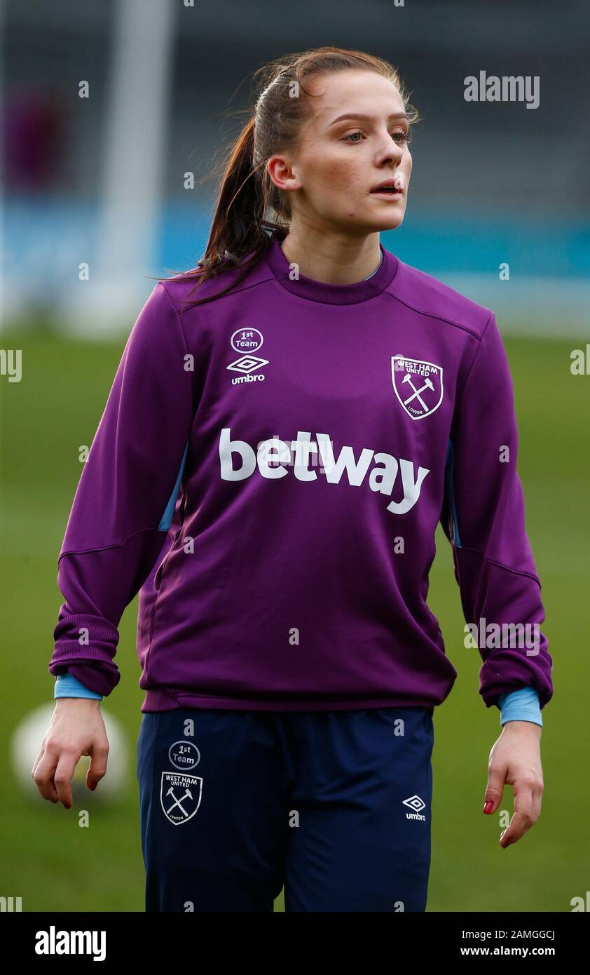 Londres, ANGLETERRE - 12 janvier : Filippa Wallen de West Ham United WFC lors de l'échauffement avant le match au cours de la Super League féminine Barclays FA entre Tottenham Hotspur et West Ham United au stade Hive, Londres, Royaume-Uni, le 12 janvier 2020. (Photo de AFS/Espa-Images) Banque D'Images