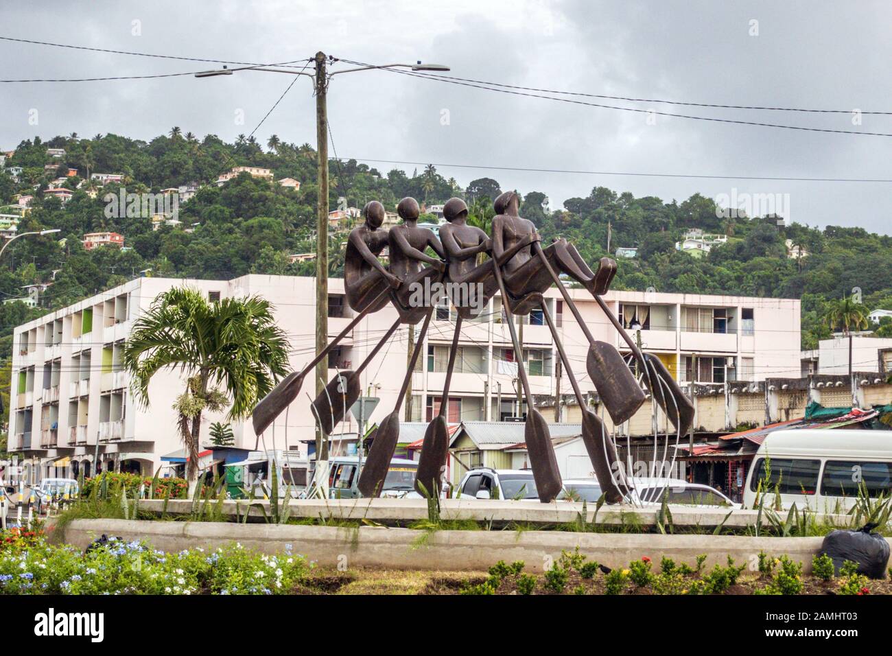 "Tout Dans" par le sculpteur Jallim Eudovic. Castries, Sainte-Lucie, Les Îles Windward, Antilles, Caraïbes Banque D'Images