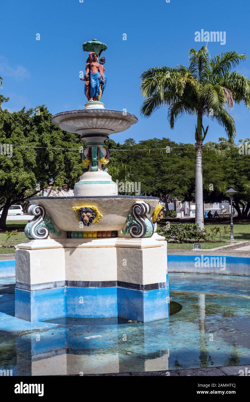 La Fontaine De La Place De L'Indépendance, De Basseterre, De Saint-Kitts-Et-Nevis, Des Îles Leeward, Des Antilles, Des Caraïbes Banque D'Images