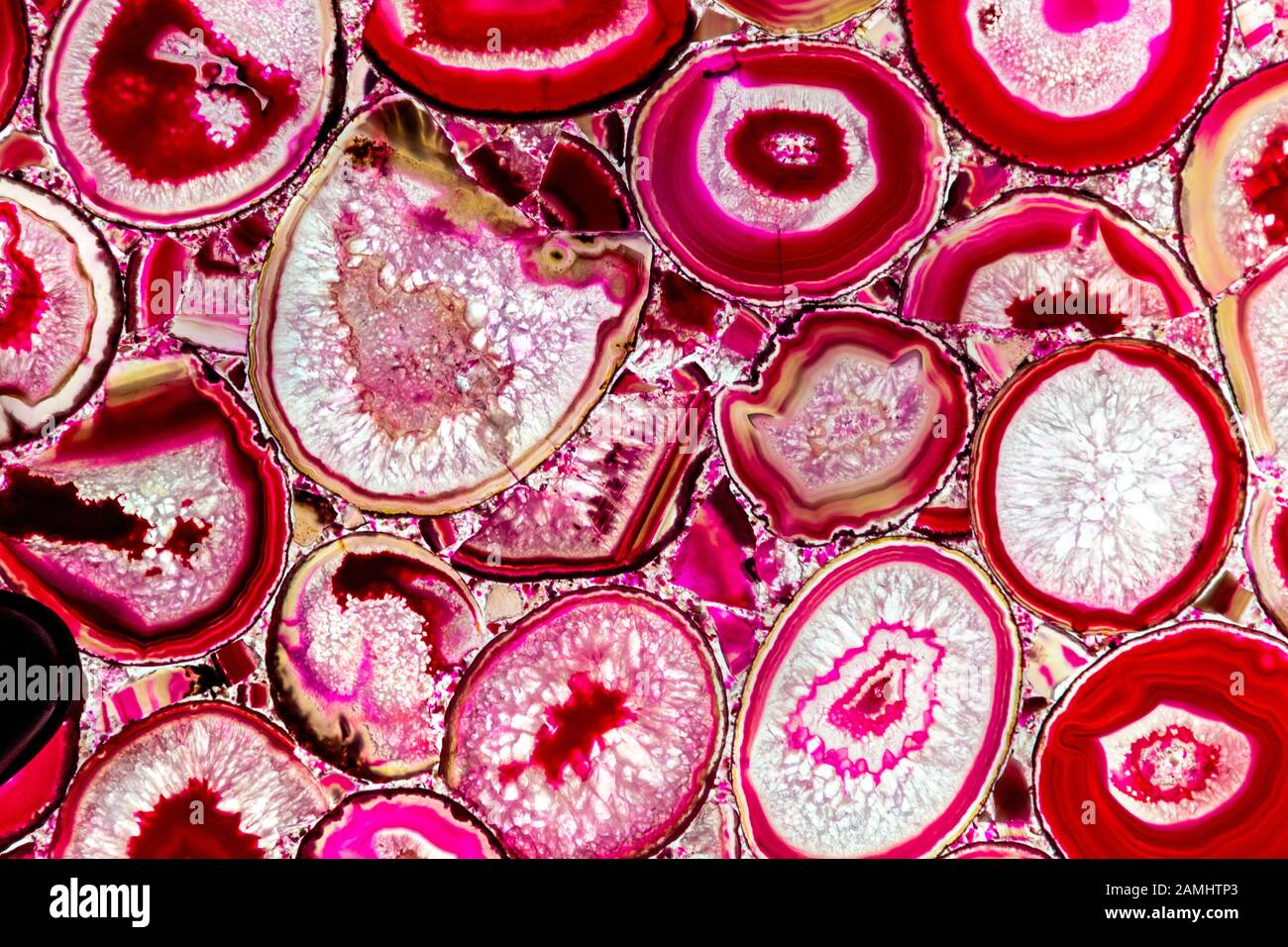 Parole faite de tranches d'agate rose à Ivy Asia Restaurant, London, UK Banque D'Images