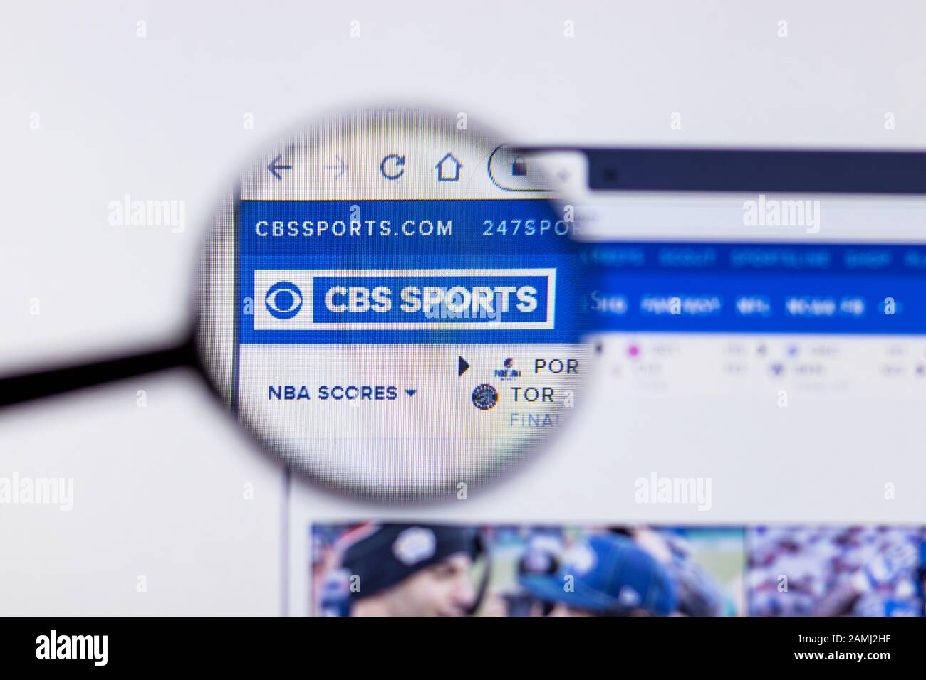 Saint-Pétersbourg, Russie - 10 janvier 2020: Page du site Web de CBS Sports sur un écran d'ordinateur portable avec logo, éditorial illustratif Banque D'Images