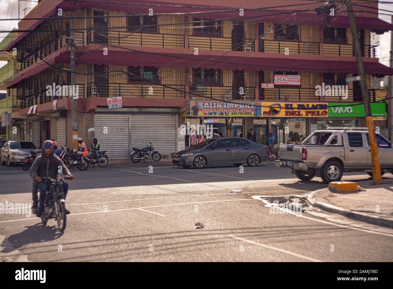 Scène quotidienne de la vie dans les rues de Higuey en République dominicaine 7 Banque D'Images