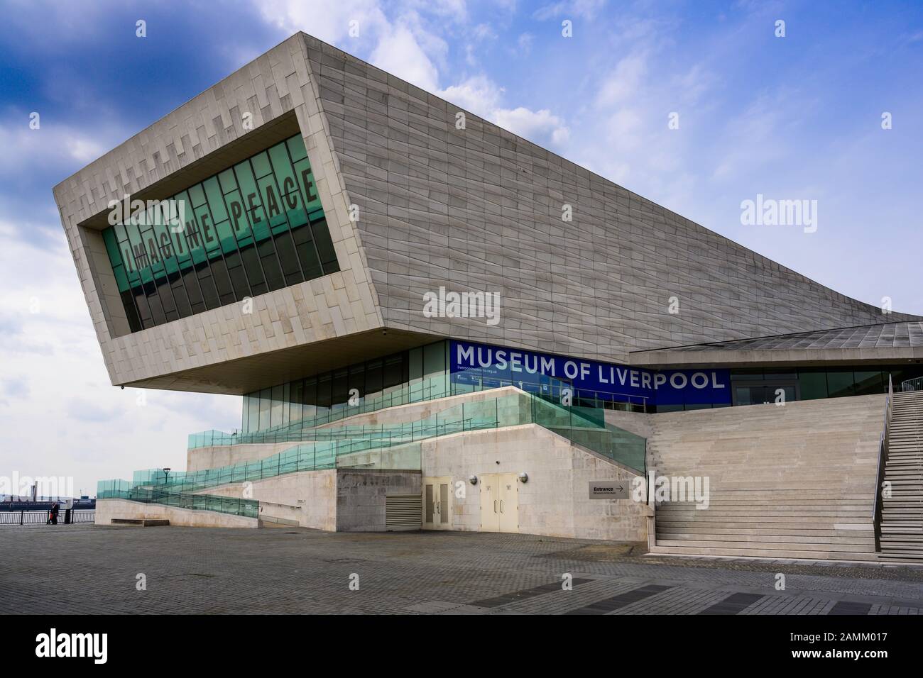 Le Musée de Liverpool (2011) au bord de l'eau de Liverpool, présente la ville de Liverpool et ses habitants. Banque D'Images