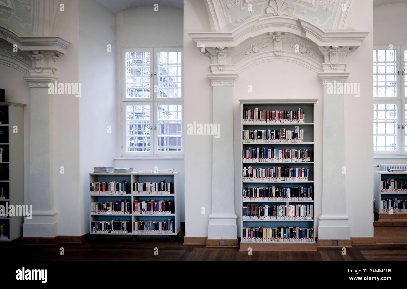 Bibliothèque de prisonniers dans le centre de détention pour jeunes de l'ancien monastère d'Ebrach. [traduction automatique] Banque D'Images