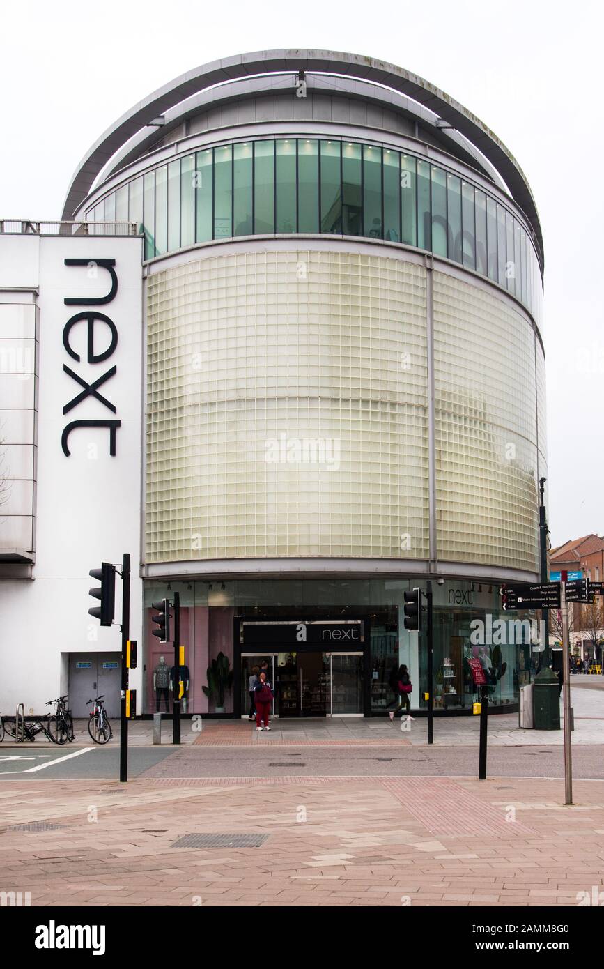 Exeter, DEVON, Royaume-Uni - 31 mars 19 : le magasin Next à la jonction de Summerland Street et High Street .Exeter. Banque D'Images