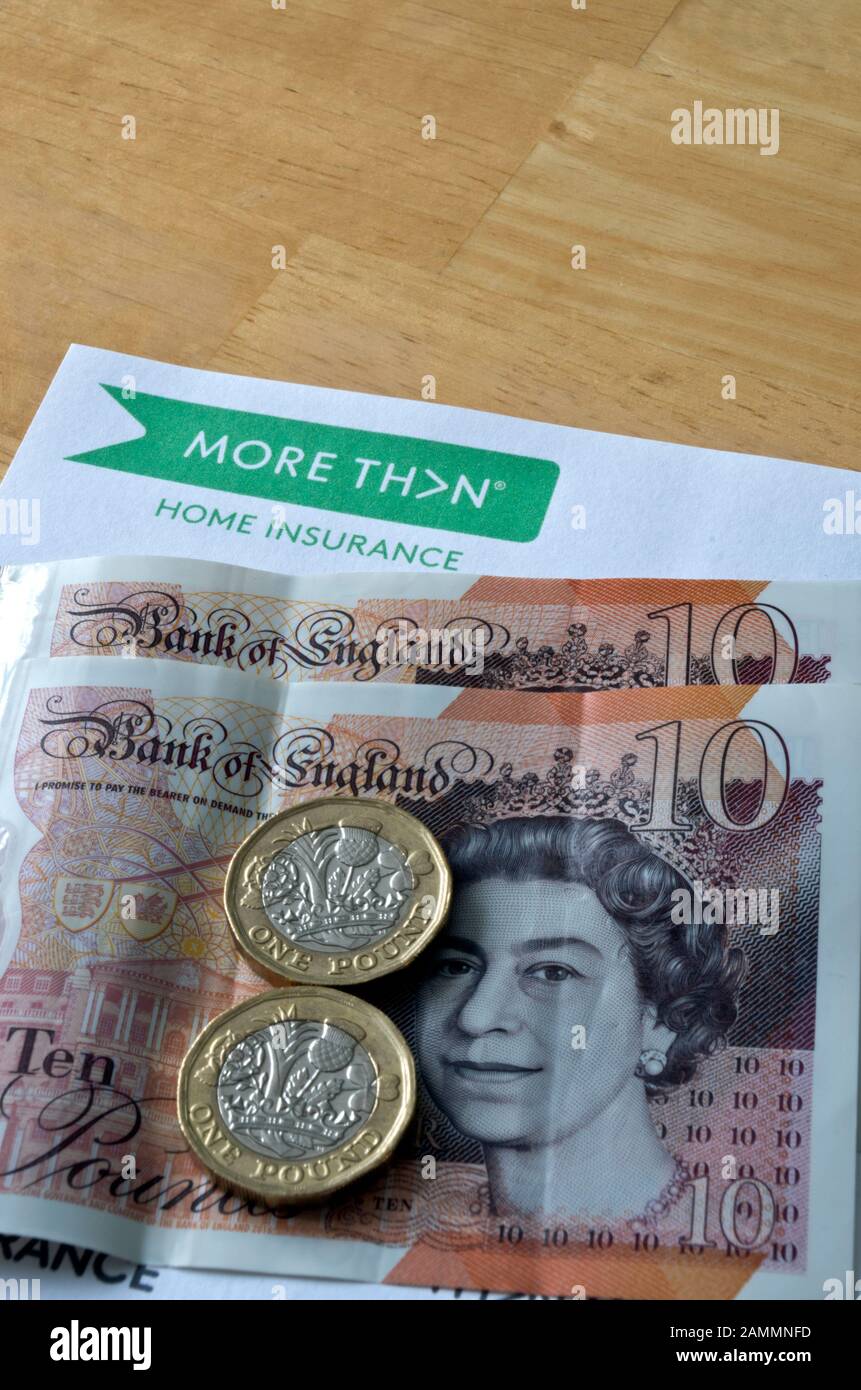 Plus Que L'Assurance Habitation Et La Pound Sterling Money Cash, Royaume-Uni Banque D'Images