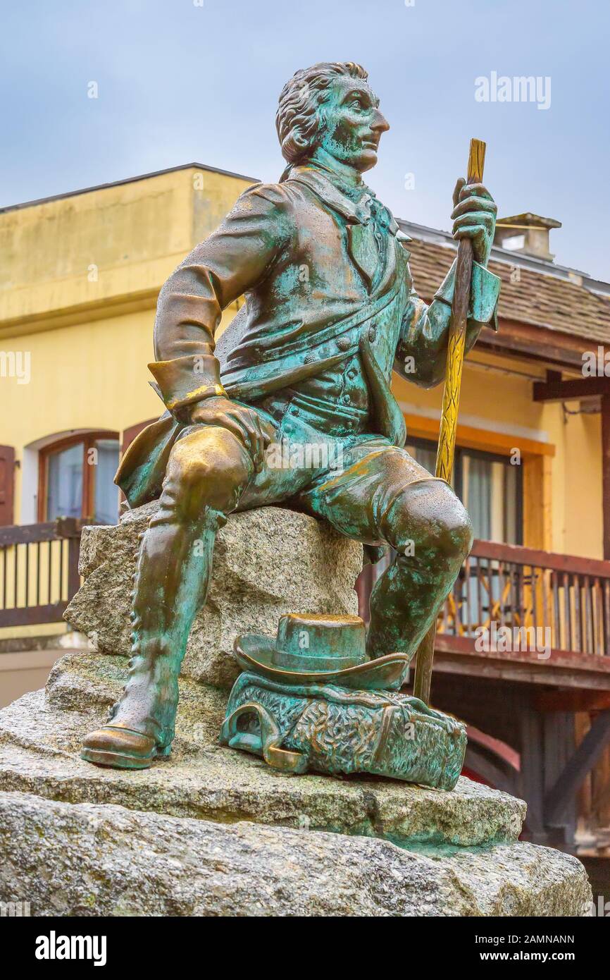 Chamonix Mont-Blanc, France Statue Du Dr Gabriel Paccard Banque D'Images