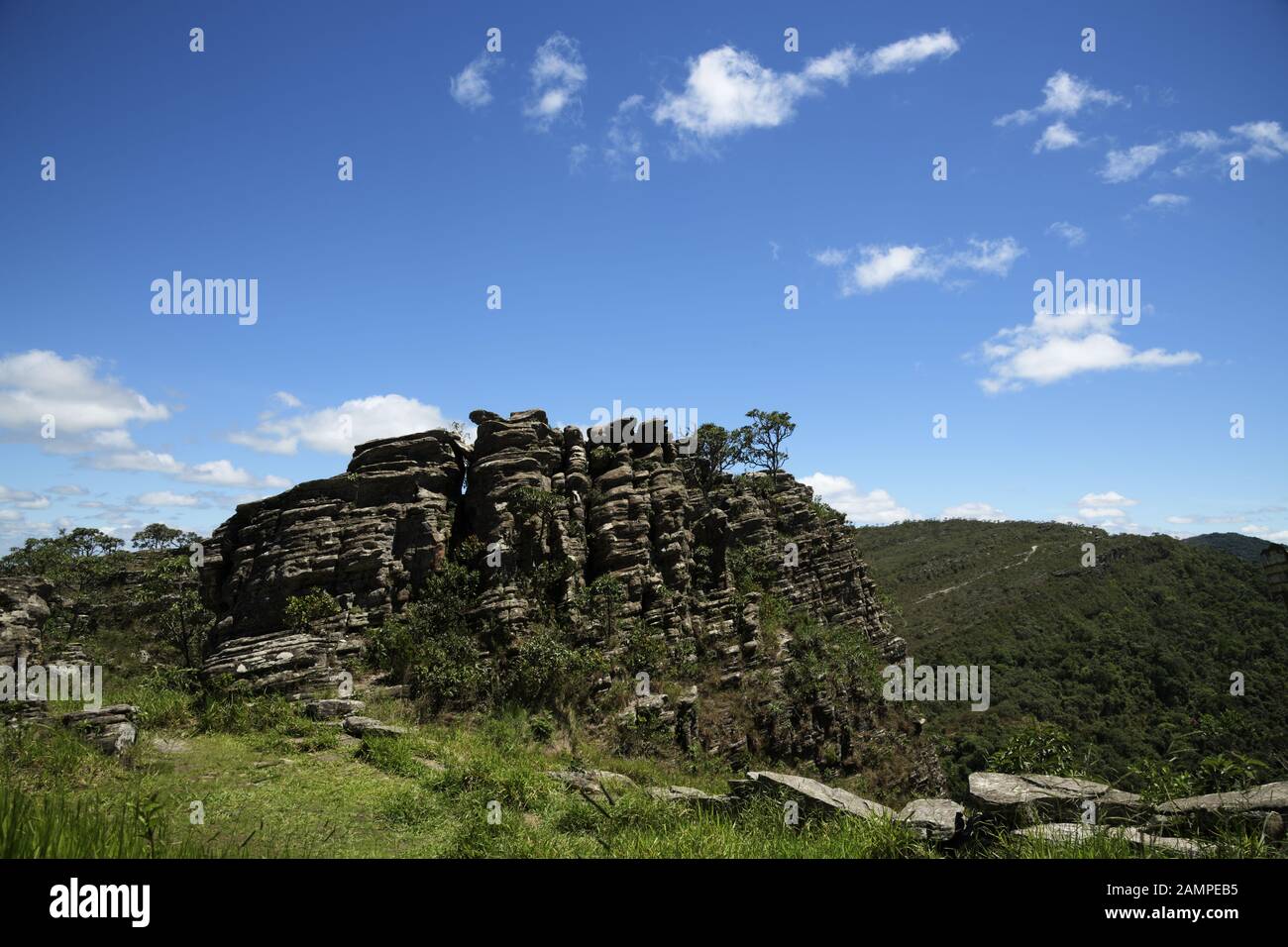 Coupe-Vent, Stones Hills À Sao Thome Das Letras, Minas Gerais, Brésil Banque D'Images