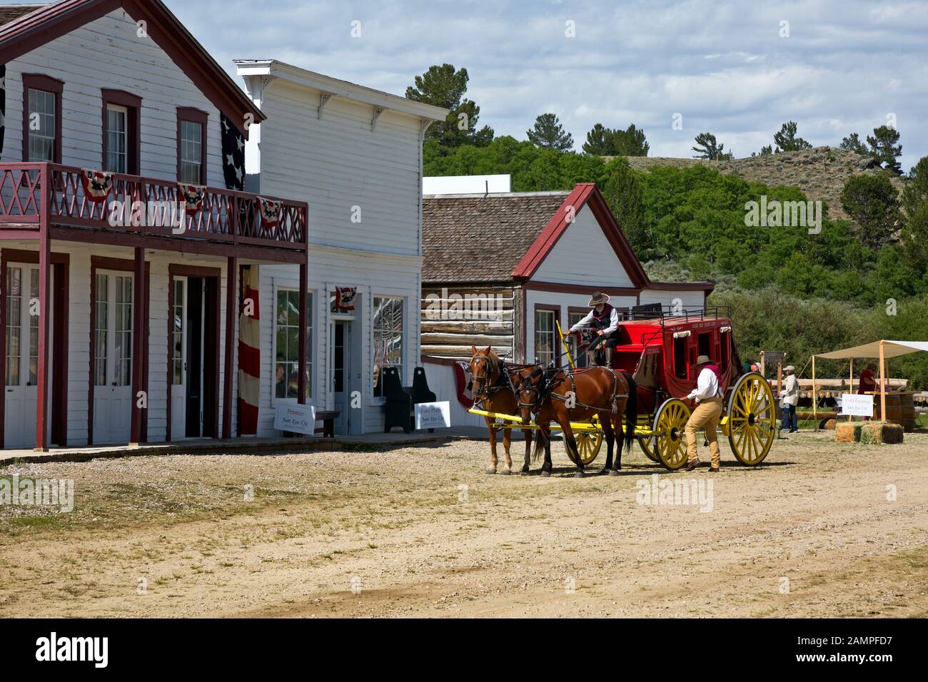 WY03949-00...WYOMING - entraîneur de scène offrant des promenades aux visiteurs participant à la célébration de La Ruée vers l'or Au lieu historique d'état de South Pass City. Banque D'Images