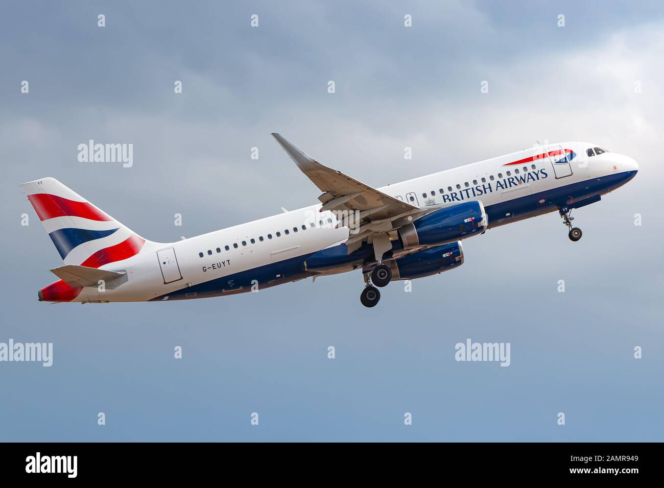 Palma de Majorque, Espagne - 21 juillet 2018 : avion Airbus A320 de British Airways à l'aéroport de Palma de Majorque (PMI) en Espagne. Airbus est un manu d'avion Banque D'Images